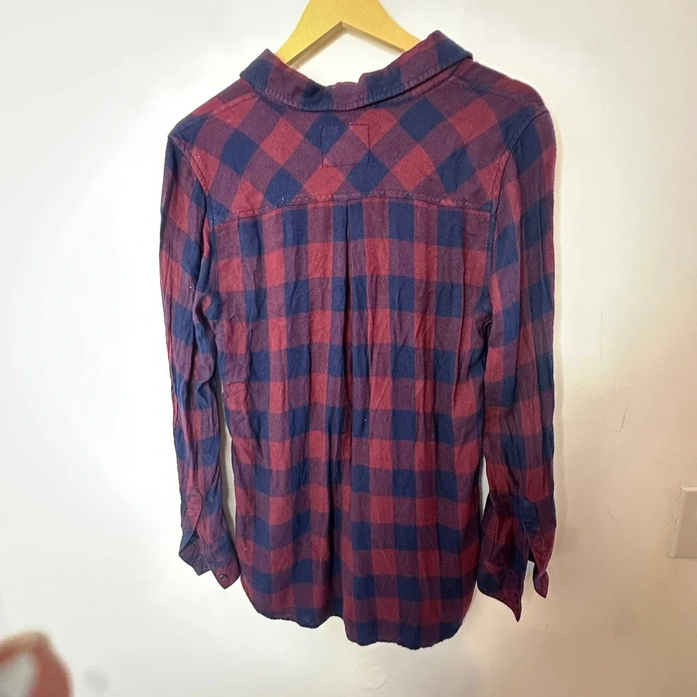 Rails plaid button